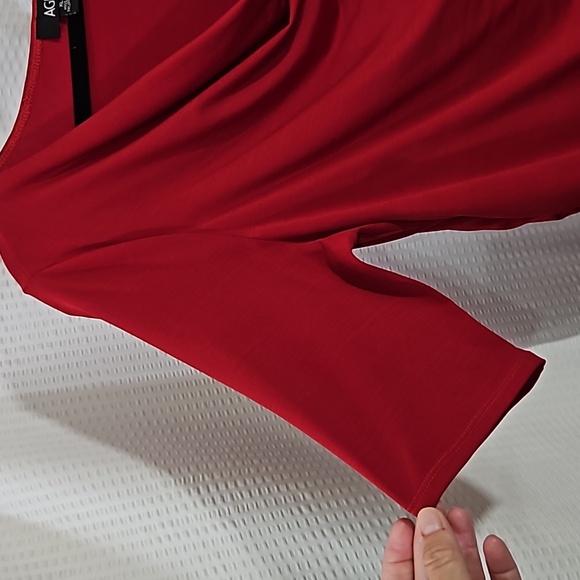 AGB Women's Red Cowl Neck Short Sleeve Top Size XL - Picture 5 of 10